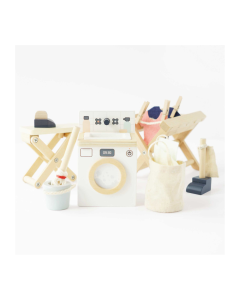 Le Toy Van Laundry Room Set