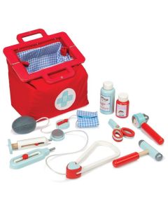 Le Toy Van Doctor's Set