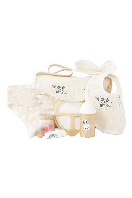Le Toy Van Doll Nursing Set